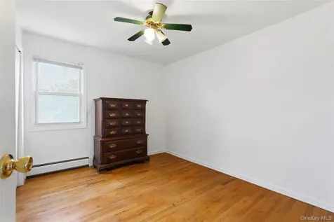 325 Glenbrook Avenue Yonkers NY 10705