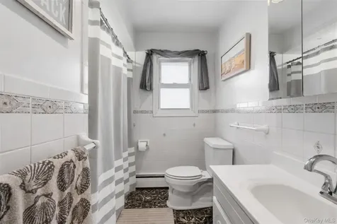 325 Glenbrook Avenue Yonkers NY 10705