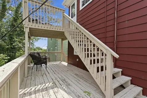 325 Glenbrook Avenue Yonkers NY 10705