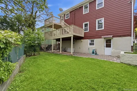 325 Glenbrook Avenue Yonkers NY 10705
