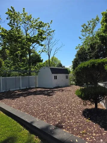 10 Meehan Lane Coram NY 11727