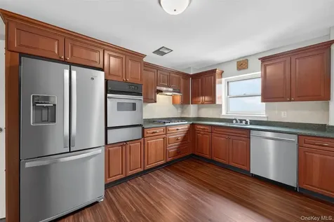 1 Lakeview Drive Peekskill NY 10566