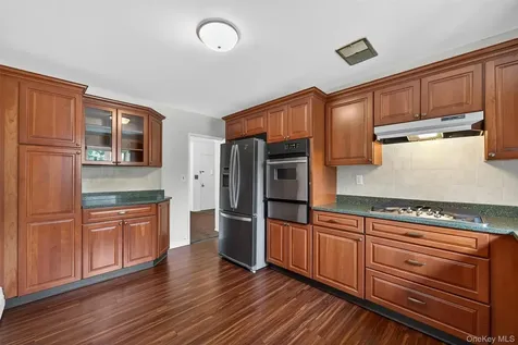 1 Lakeview Drive Peekskill NY 10566