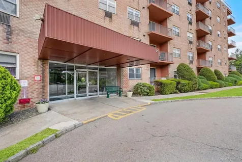1 Lakeview Drive Peekskill NY 10566