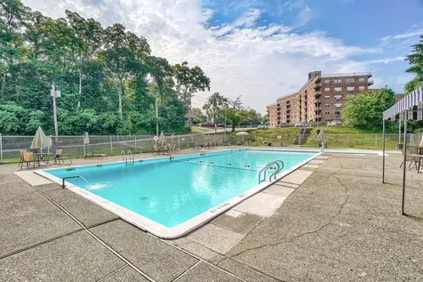 1 Lakeview Drive Peekskill NY 10566