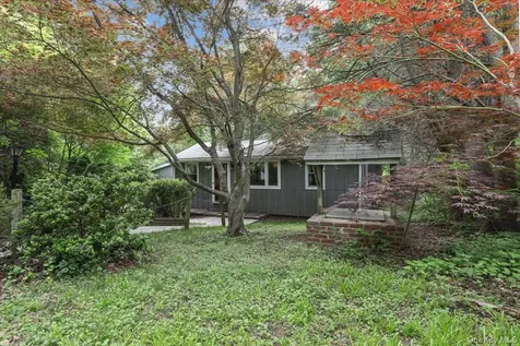 106 Ridgeland Road South Salem NY 10590