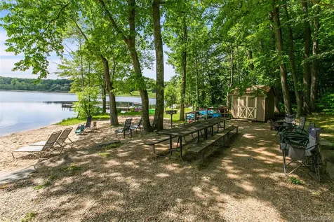 106 Ridgeland Road South Salem NY 10590