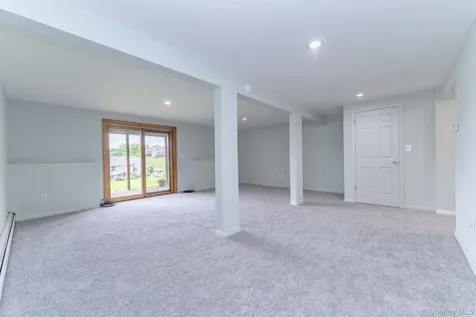 37 Rondout Harbor Port Ewen NY 12466