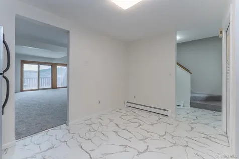 37 Rondout Harbor Port Ewen NY 12466
