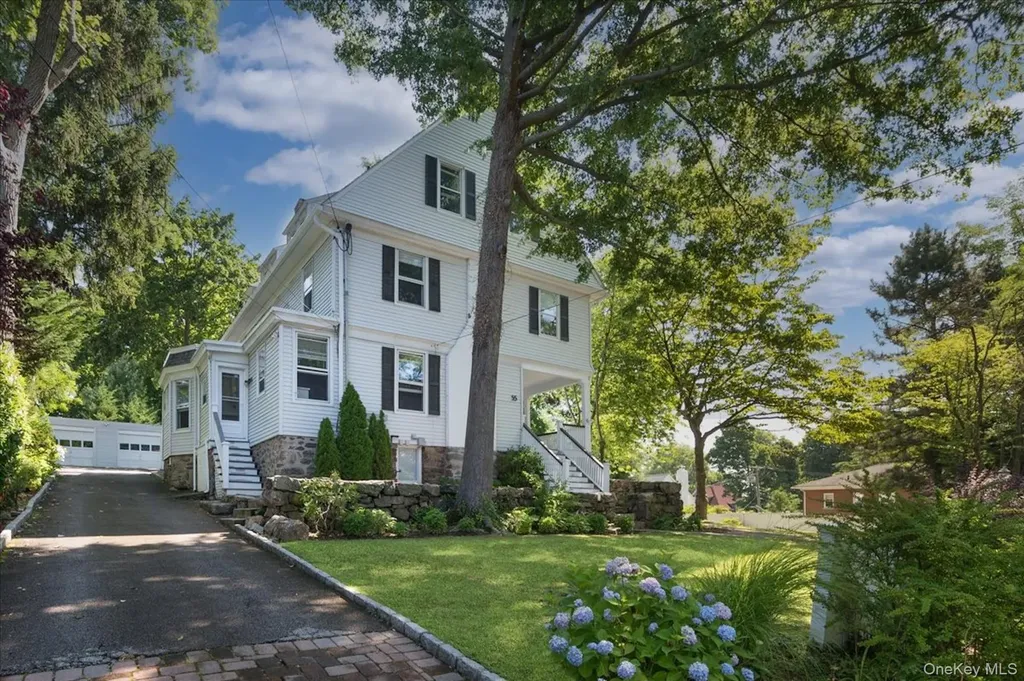 55-57 Chatsworth Avenue Larchmont NY 10538
