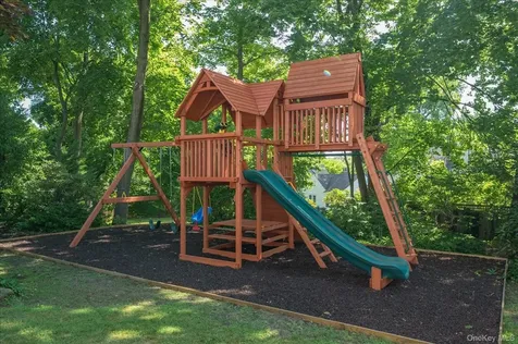 55-57 Chatsworth Avenue Larchmont NY 10538