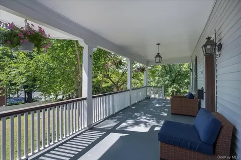 55-57 Chatsworth Avenue Larchmont NY 10538