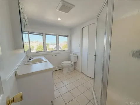 23 Garden City Avenue Point Lookout NY 11569