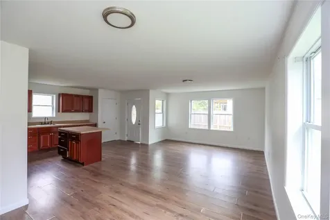 22 Apple Street Kingston NY 12401