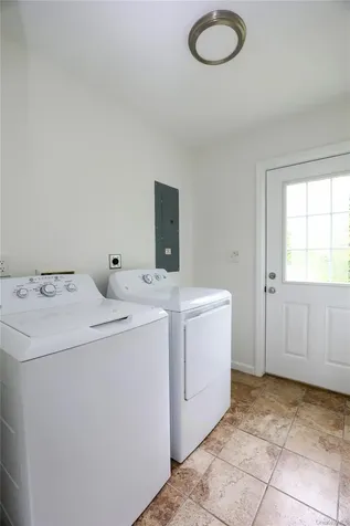 22 Apple Street Kingston NY 12401