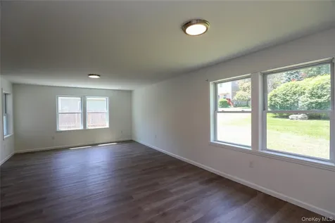 22 Apple Street Kingston NY 12401
