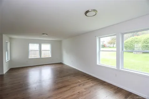 22 Apple Street Kingston NY 12401