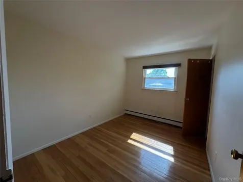 29 Hendrick Avenue Glen Cove NY 11542