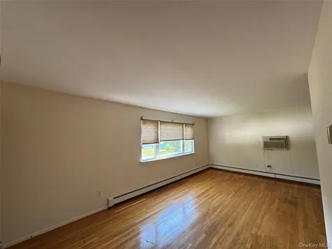 29 Hendrick Avenue Glen Cove NY 11542