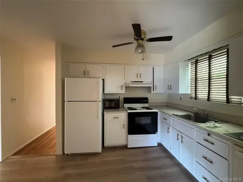 29 Hendrick Avenue Glen Cove NY 11542