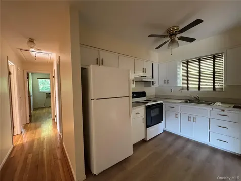 29 Hendrick Avenue Glen Cove NY 11542