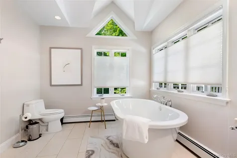 9 Lewis Road Pound Ridge NY 10576