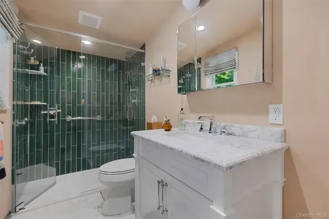 9 Lewis Road Pound Ridge NY 10576