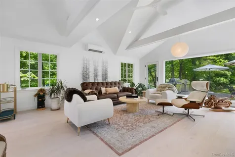 9 Lewis Road Pound Ridge NY 10576
