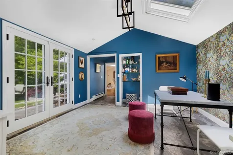 9 Lewis Road Pound Ridge NY 10576