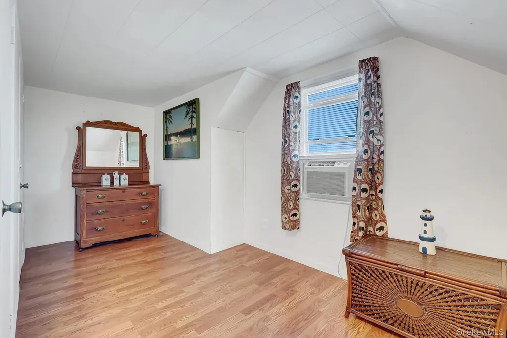 202 N Kings Avenue Massapequa NY 11758