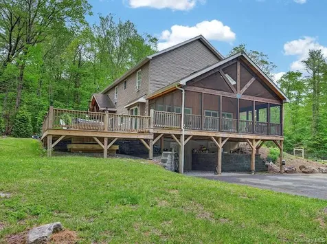 203 Wildwood Way Forestburgh NY 12777
