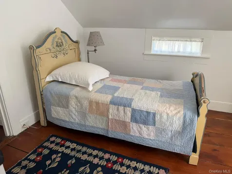 1981 Montauk Highway Bridgehampton NY 11932