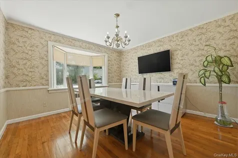 219 Kilburn Road Garden City NY 11530