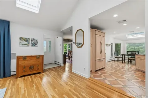 23 Maytime Court Jericho NY 11753