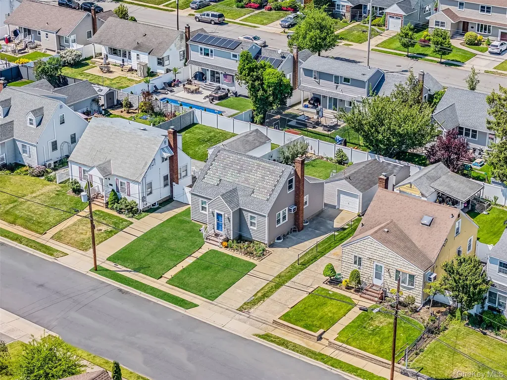 217 Stephen Street North Bellmore NY 11710