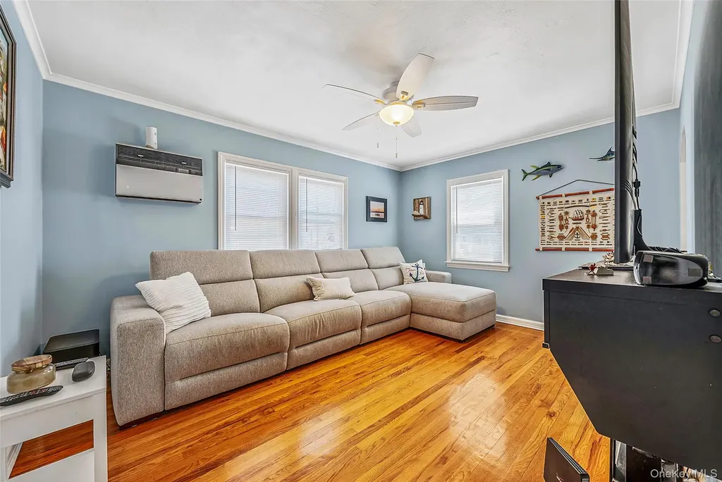 217 Stephen Street North Bellmore NY 11710