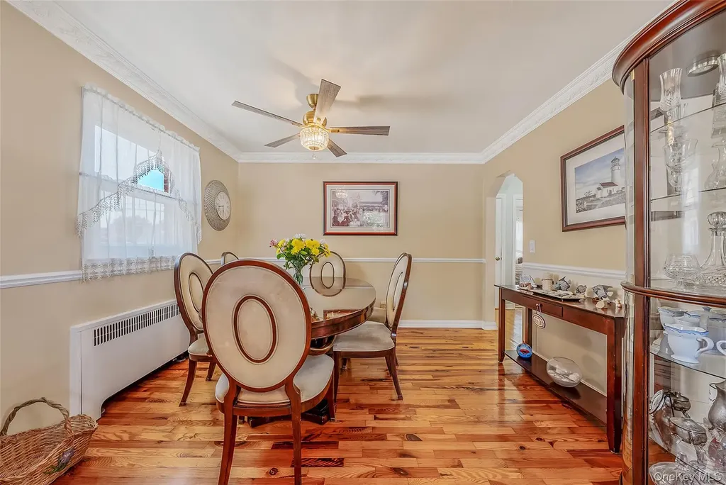 217 Stephen Street North Bellmore NY 11710