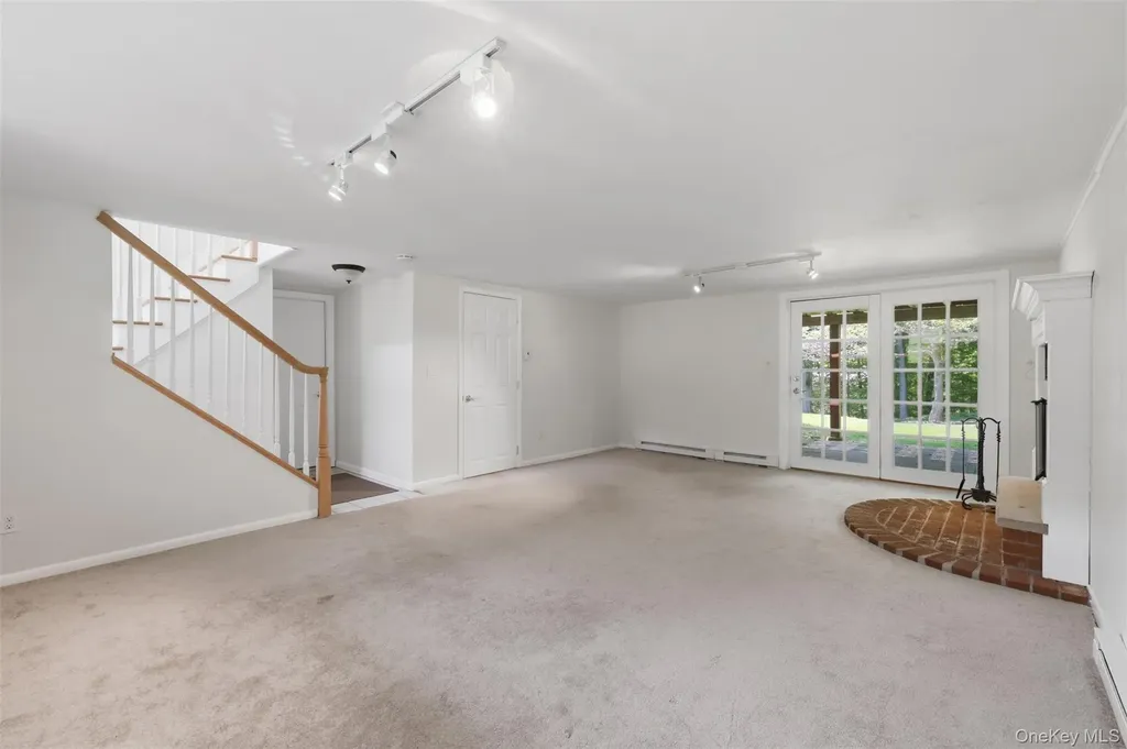 9 Wagon Trail Road Stormville NY 12582