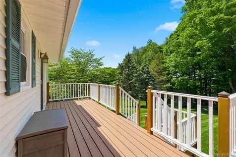 9 Wagon Trail Road Stormville NY 12582