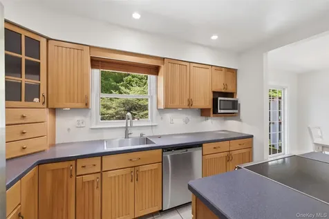 9 Wagon Trail Road Stormville NY 12582