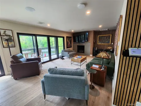 53 Lake Pleasant Drive Staatsburg NY 12580