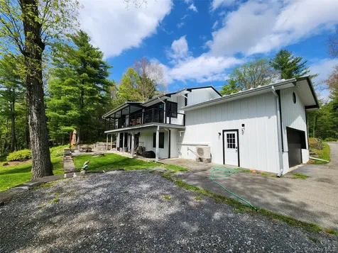 53 Lake Pleasant Drive Staatsburg NY 12580