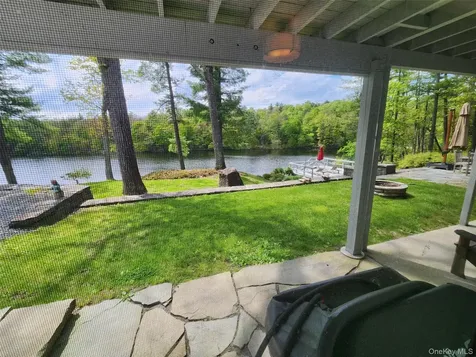 53 Lake Pleasant Drive Staatsburg NY 12580