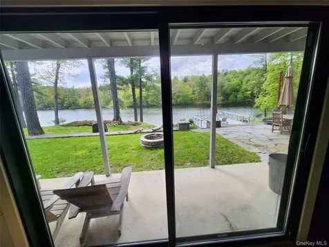 53 Lake Pleasant Drive Staatsburg NY 12580