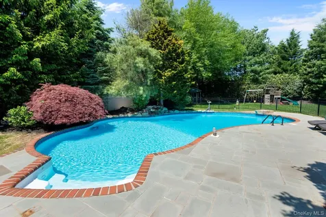 34 Ketchum Court East Northport NY 11731