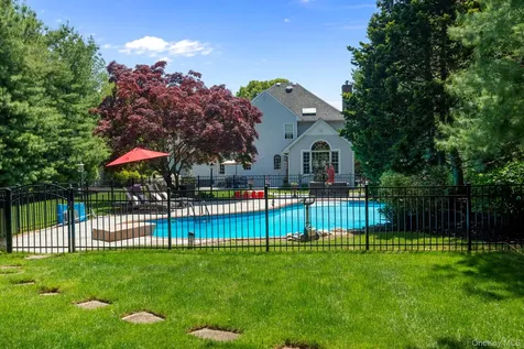 34 Ketchum Court East Northport NY 11731
