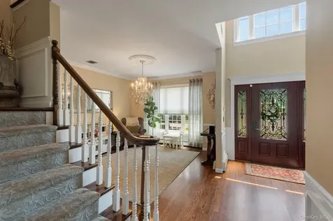 34 Ketchum Court East Northport NY 11731