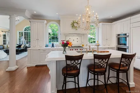 34 Ketchum Court East Northport NY 11731