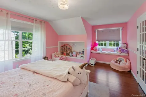 34 Ketchum Court East Northport NY 11731
