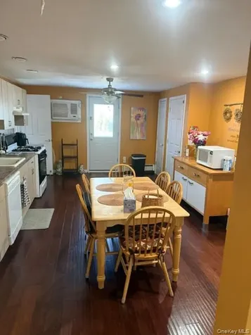 38 Grant Avenue Bethpage NY 11714